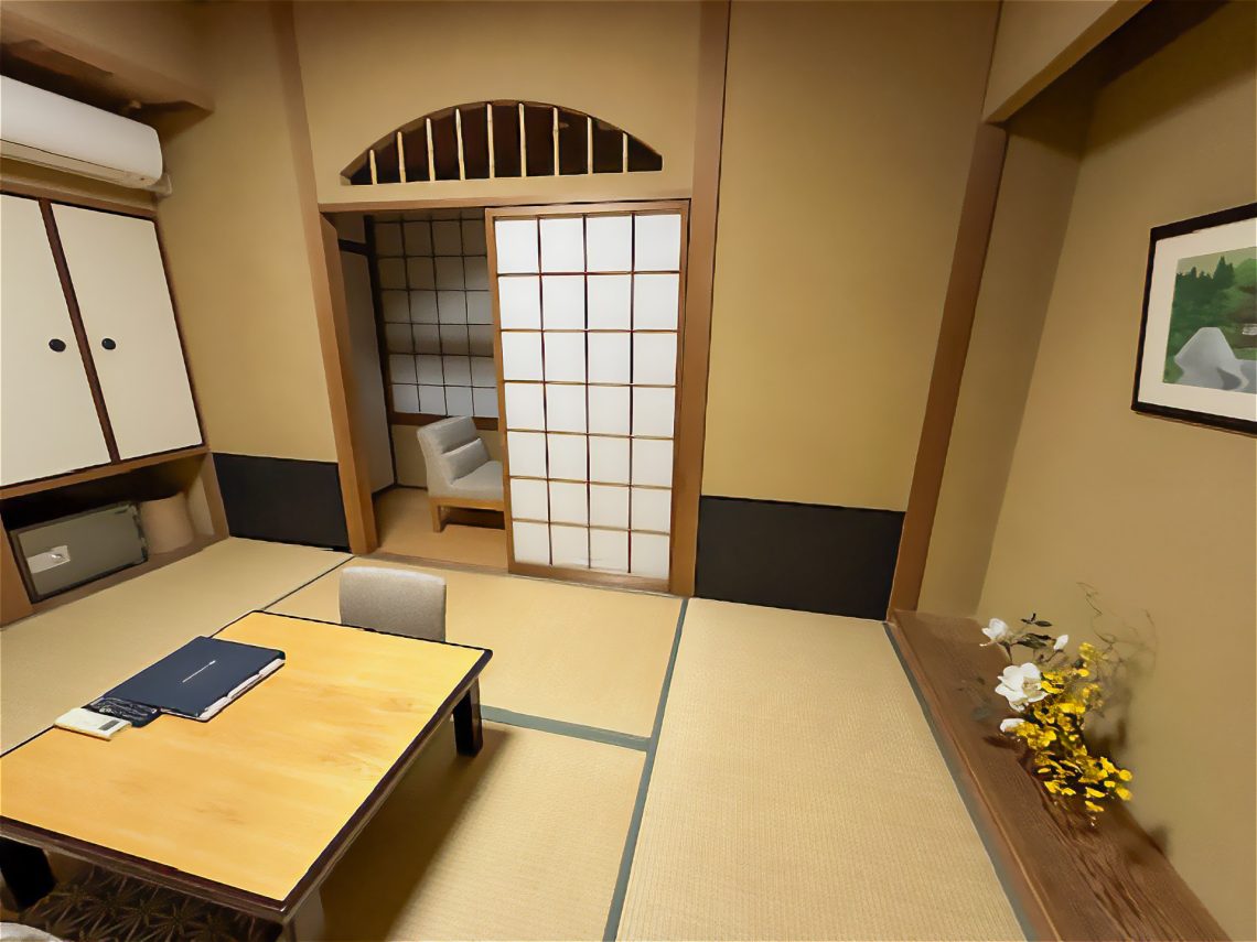 京都加茂川荘リニューアル 腰張り(銀閣)